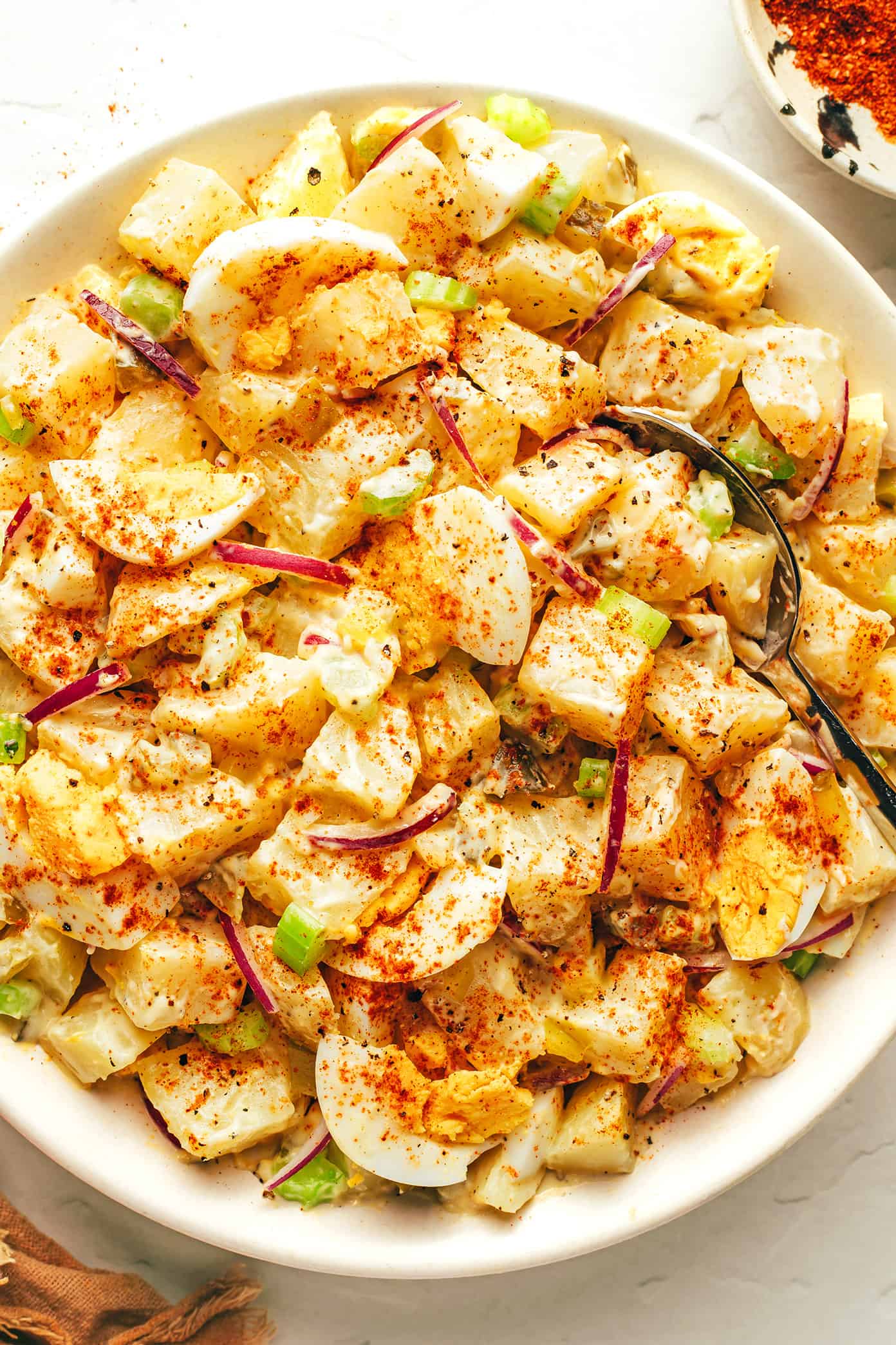 Whip Up Tangy Perfection: Your Guide to Easy Classic Potato Salad